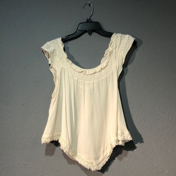 Cream detailed Blouse - Picture 3 of 3